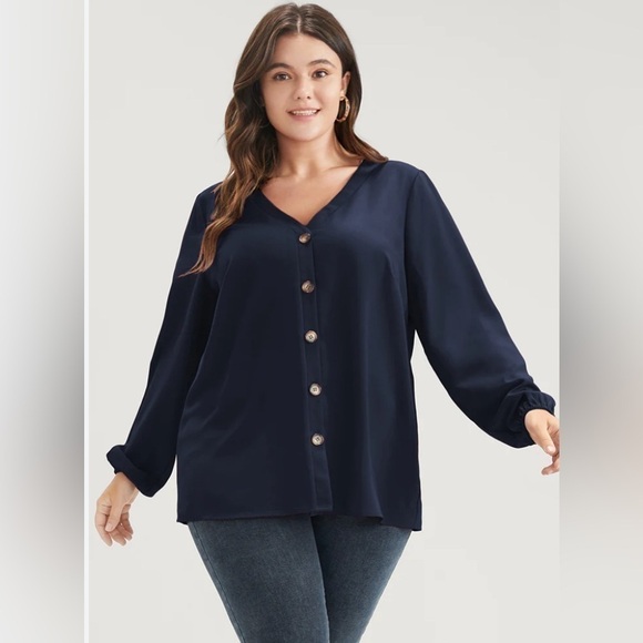 NWT Torrid Navy Blue Stretch Challis Tunic Top Size 4X new - Picture 1 of 9